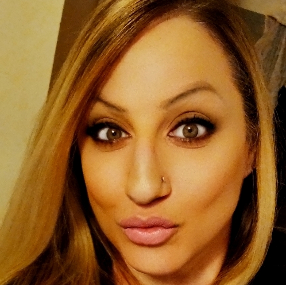 Meet your Posher, Kimberlee